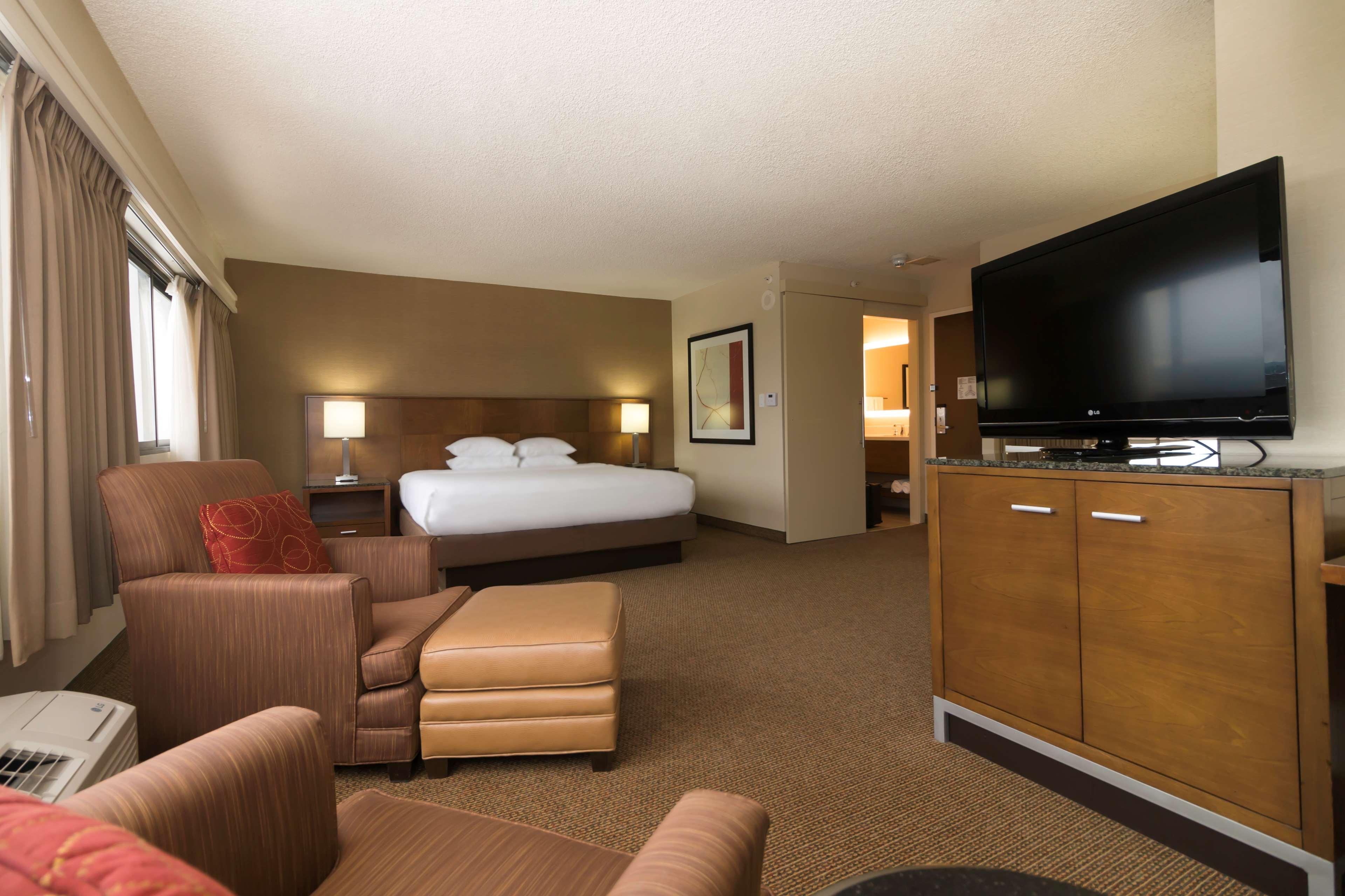 Doubletree By Hilton Spokane City Center Bagian luar foto