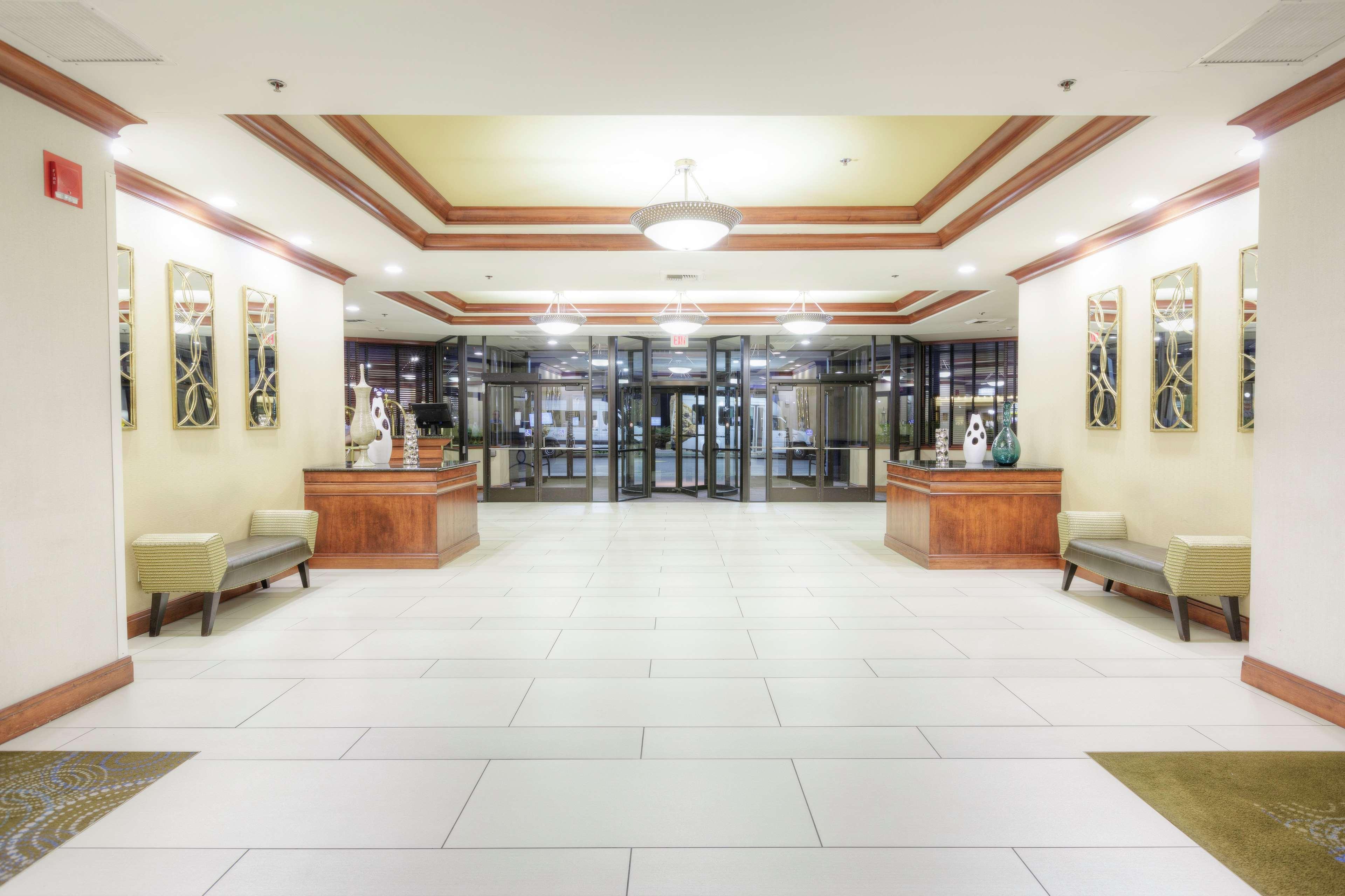 Doubletree By Hilton Spokane City Center Bagian luar foto